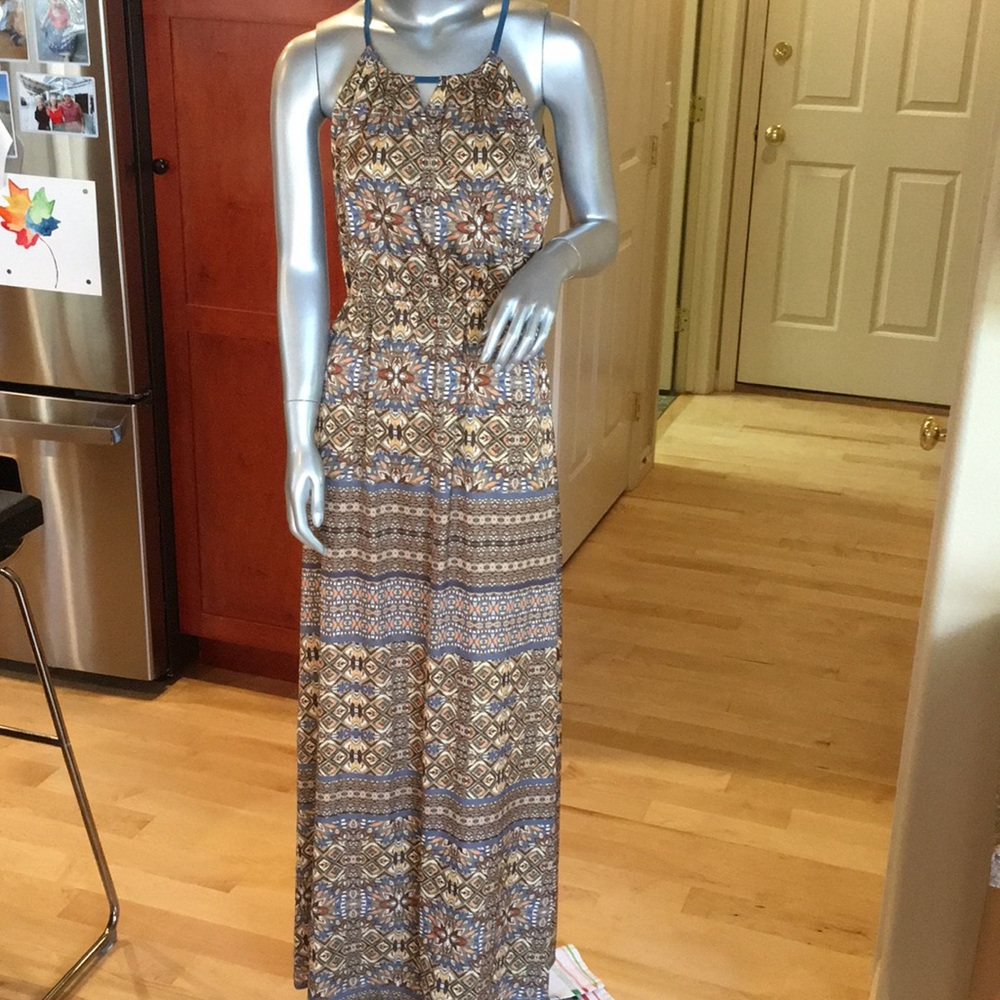 Cremieux halter style maxi dress